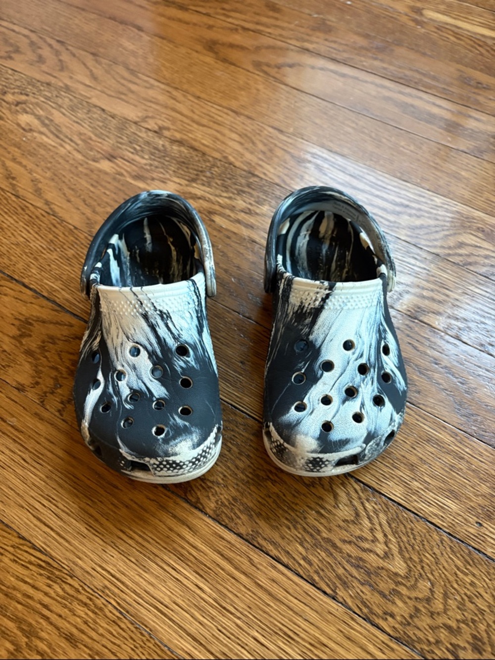 CROCS Kids Marbled Black and White Clogs